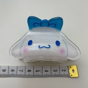 Sanrio cinnamoroll hair claws